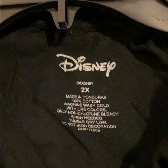 Disney T-Shirt - Picture 4 of 4